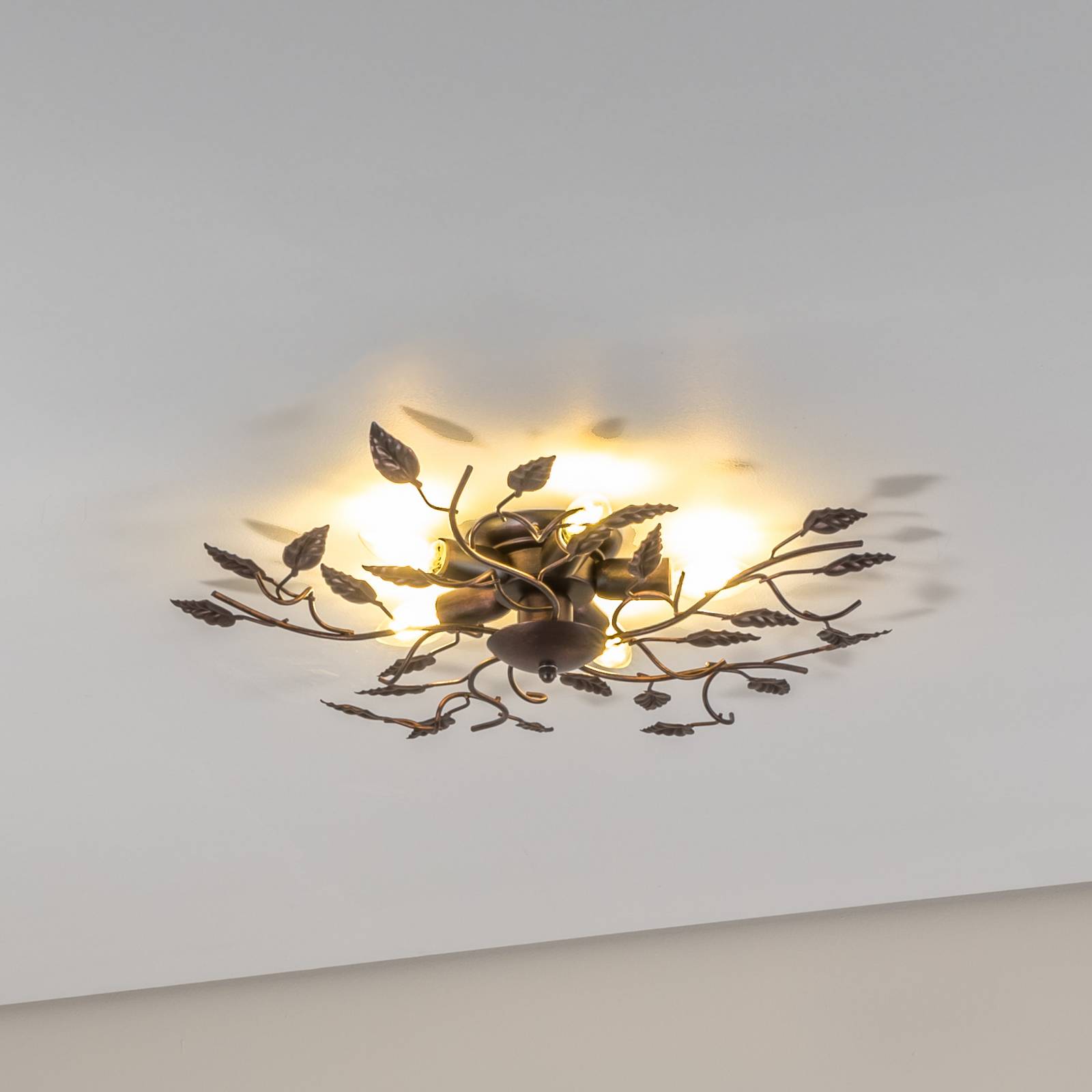 Stropné svietidlo Cernecchio, 5-plameňové, bronzové