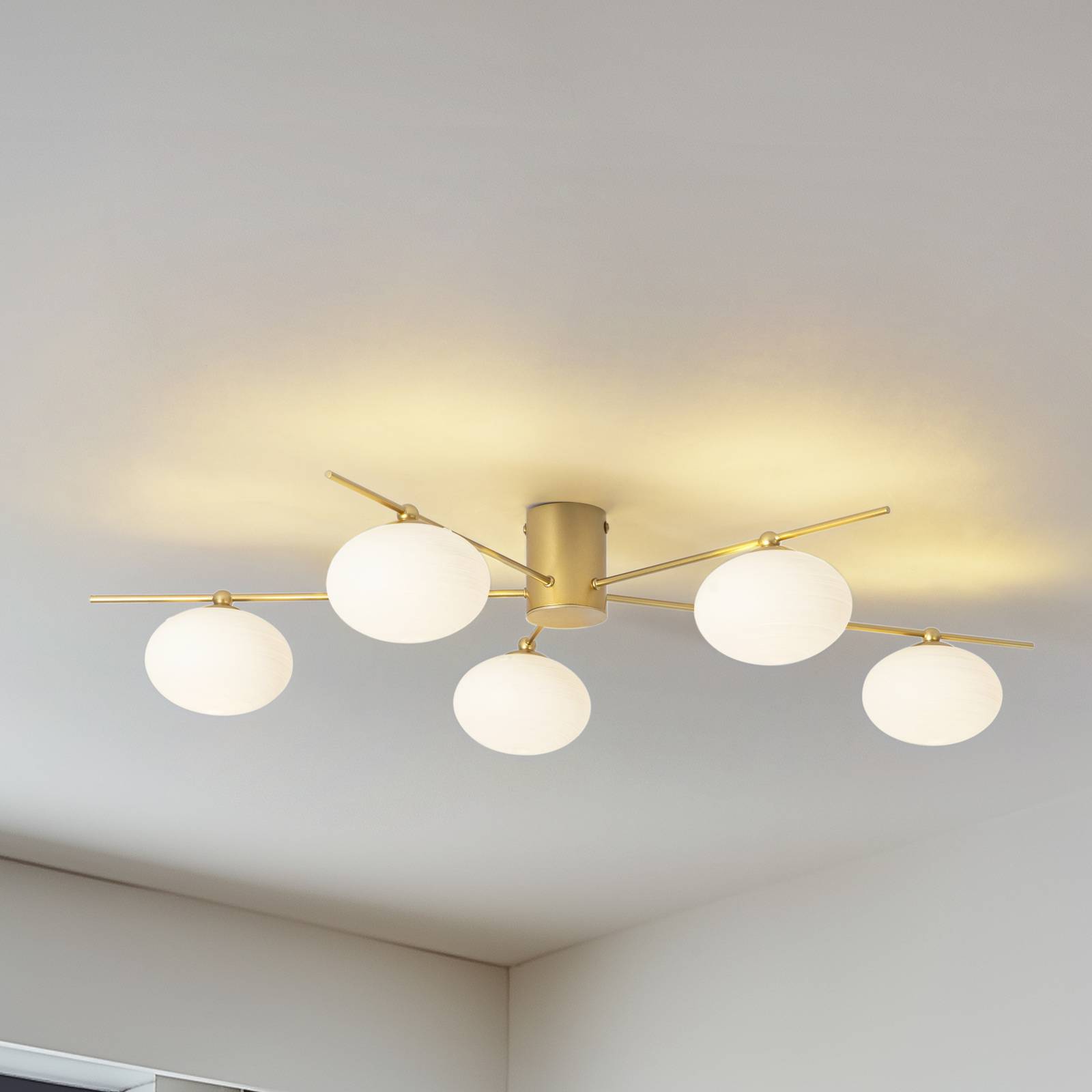 Stropné svietidlo Lindby Valisa, zlaté, 5 svetiel